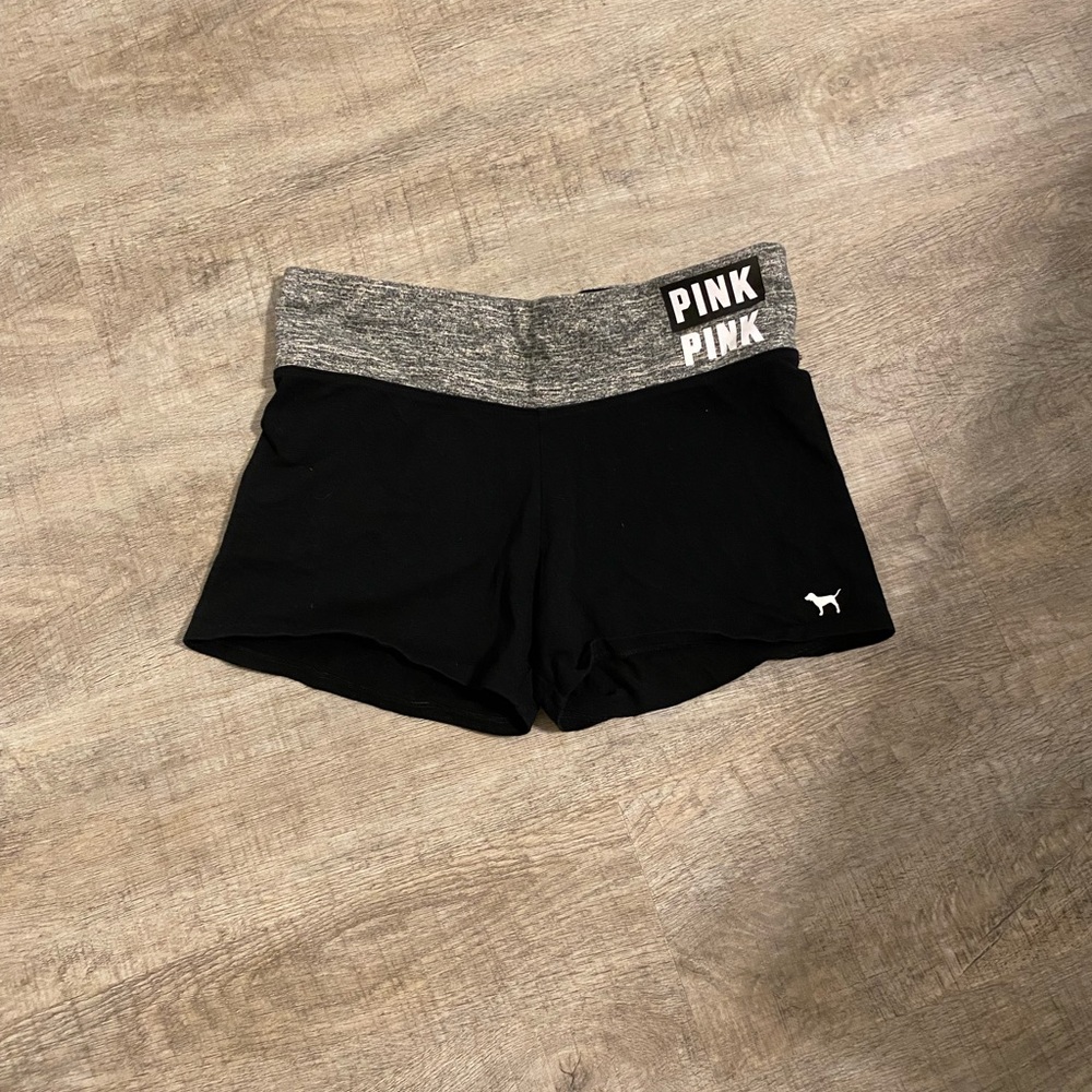 PINk yoga shorts 😌